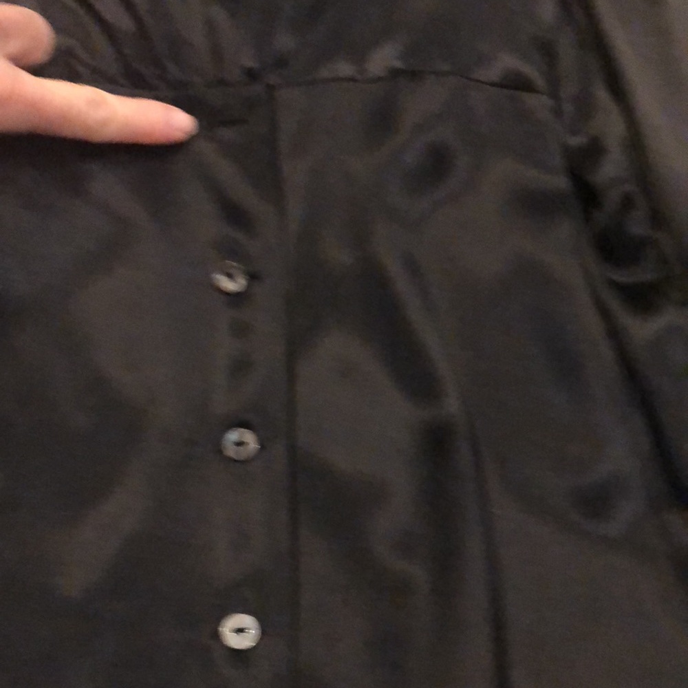 Silk Top - Picture 3 of 4